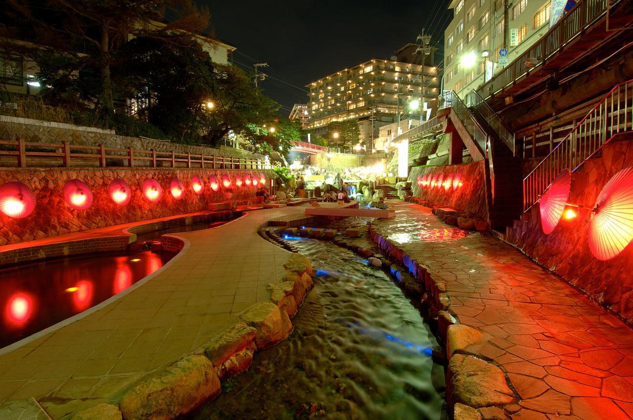 Hotel Arima Onsen Motoyu Ryuusenkaku Kōbe Exterior foto